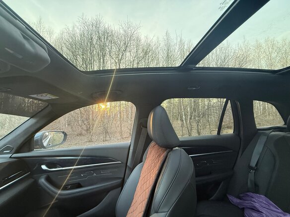 2024 Geely Monjaro I, серый, 3700000 рублей - вид 8