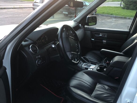 2013 Land Rover Discovery IV, белый, 2100000 рублей - вид 4