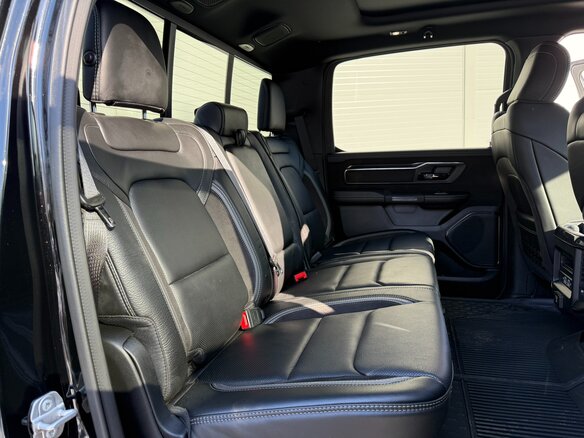 2022 Ram 1500 Crew Cab TRX V, чёрный, 15500000 рублей - вид 16