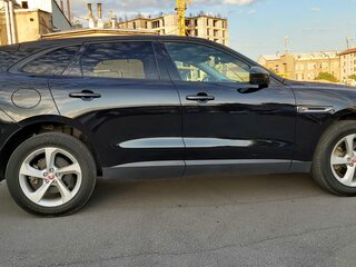 2017 Jaguar F-Pace I, чёрный, 2900000 рублей, вид 3