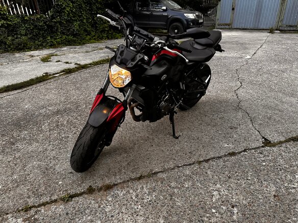 2017 Yamaha MT-07 (FZ-07), красный, 1200000 рублей - вид 8