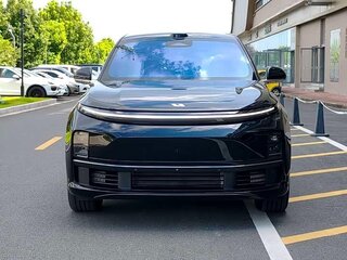 2026 Li Auto (Lixiang) L7 52.3 kWh I Рестайлинг, чёрный, 7794444 рублей, вид 2
