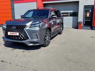 2018 Lexus LX 570 III Рестайлинг 2, серый, 7500000 рублей, вид 4
