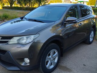 2013 Toyota RAV4 IV (XA40), золотистый, 1555000 рублей, вид 1