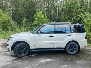 2019 Mitsubishi Pajero IV Рестайлинг 2, белый, 4650000 рублей, вид 4