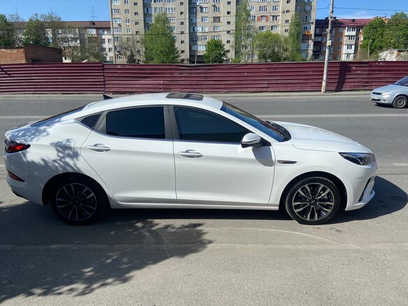 2023 JAC J7 I, белый - вид 33