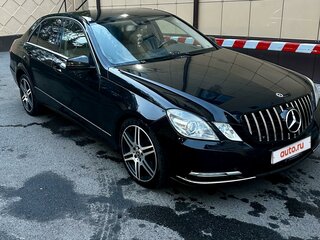 2010 Mercedes-Benz E-Класс 300 IV (W212, S212, C207), чёрный, 1615000 рублей, вид 3