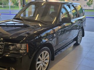 2010 Land Rover Range Rover Supercharged III Рестайлинг 2, чёрный, 2797000 рублей, вид 2