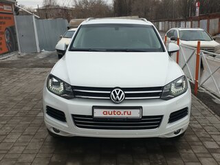 2012 Volkswagen Touareg II, белый, 2750000 рублей, вид 2