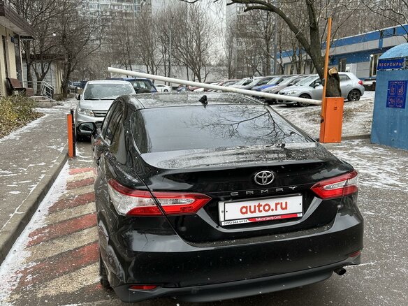 2020 Toyota Camry VIII (XV70), чёрный - вид 2