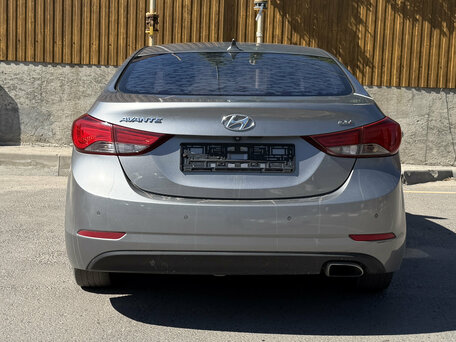 2014 Hyundai Avante V, серый, 1000000 рублей, вид 5