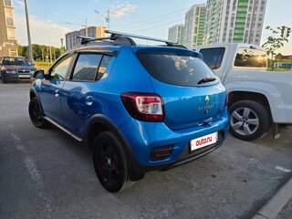 2021 Renault Sandero Stepway II Рестайлинг, синий, 1350000 рублей, вид 2