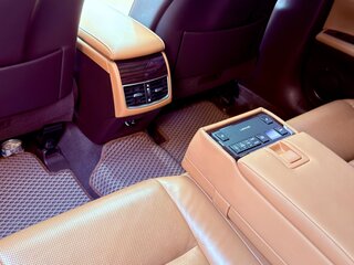 2017 Lexus ES 250 VI Рестайлинг, белый, 3150000 рублей, вид 4