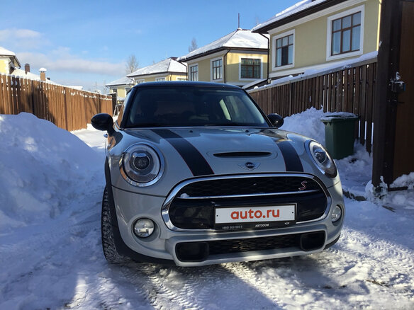 2016 Mini Hatch Cooper S III (F55/F56), серебристый - вид 1