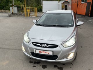 2012 Hyundai Solaris I, серебристый, 820000 рублей, вид 1