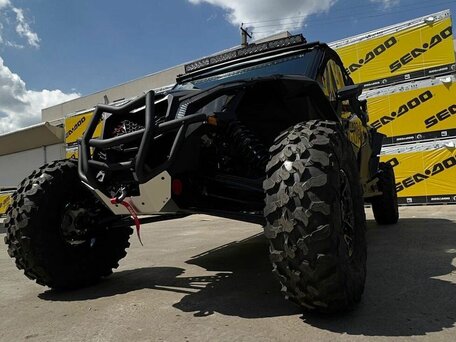 2023 BRP Can-Am Maverick Max X RS Turbo RR, чёрный, 5690000 рублей, вид 3