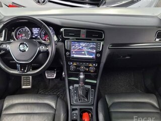 2015 Volkswagen Golf VII, белый, 995000 рублей, вид 4