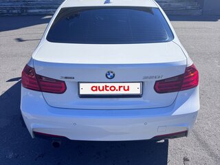 2013 BMW 3 серии 320i xDrive VI (F3x), белый, 1600000 рублей, вид 3