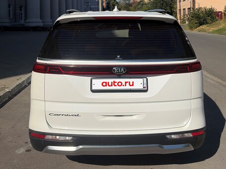 2021 Kia Carnival IV, белый, 3900000 рублей, вид 3