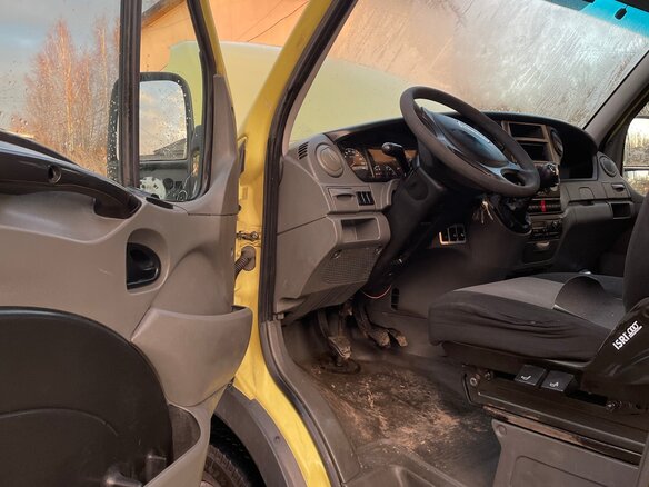 2016 Iveco Daily, жёлтый, 1490000 рублей - вид 5