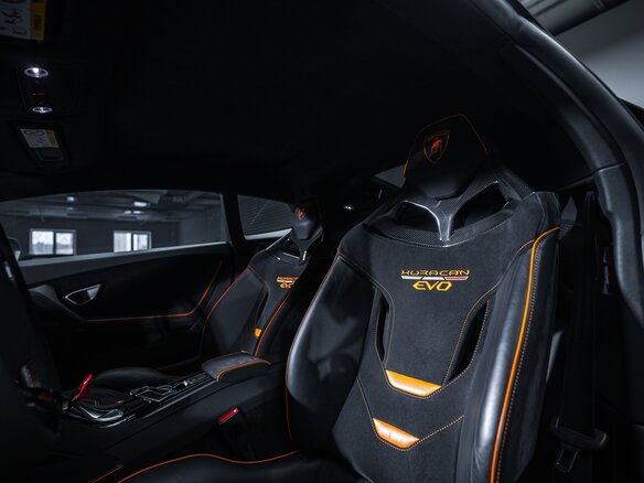 2020 Lamborghini Huracán I Рестайлинг, серый - вид 24