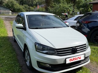 2017 Volkswagen Polo V Рестайлинг, белый, 900000 рублей, вид 2