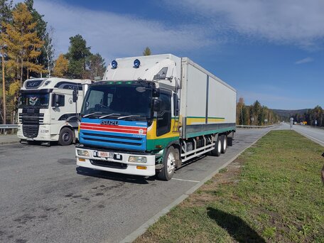 2000 Isuzu Elf (N-series), зелёный, 2500000 рублей, вид 2