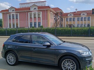 2020 Audi Q5 II (FY), серый, 3350000 рублей, вид 2