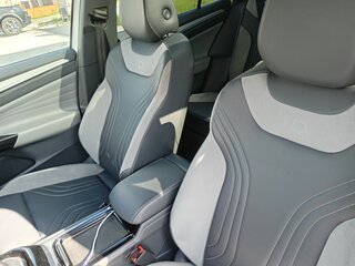 2021 Volkswagen ID.4 Crozz, белый, 3100000 рублей, вид 4