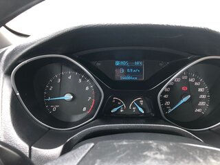 2011 Ford Focus III, серебристый, 950000 рублей, вид 2