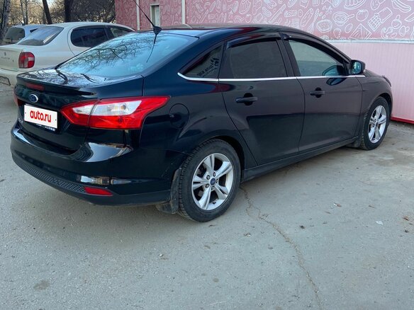 2014 Ford Focus III, чёрный, 1100000 рублей - вид 6