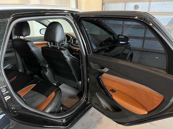2025 Lada (ВАЗ) Vesta SW Cross I Рестайлинг (NG), чёрный, 1510000 рублей - вид 25