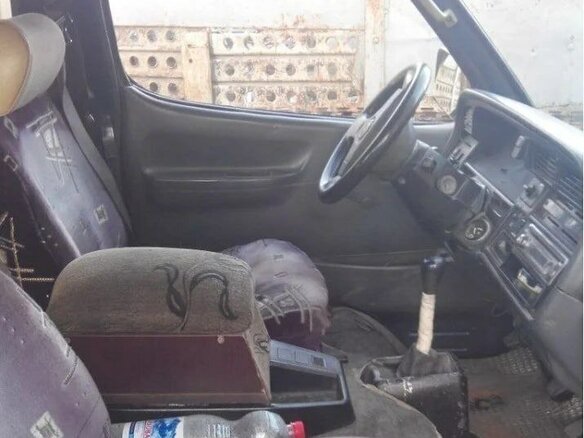 1991 Toyota HiAce H100, синий, 170000 рублей - вид 3