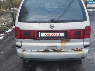 2003 Volkswagen Sharan I Рестайлинг 2, серебристый, 488888 рублей, вид 4