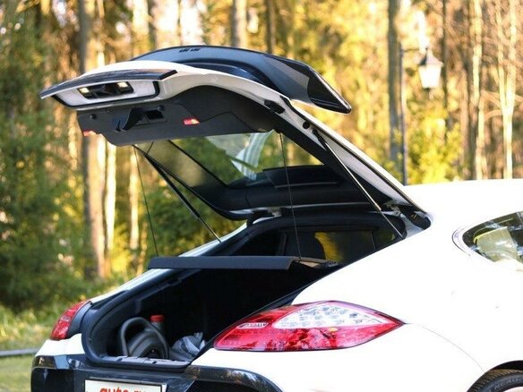 2010 Porsche Panamera Turbo I, белый, 5500000 рублей - вид 6