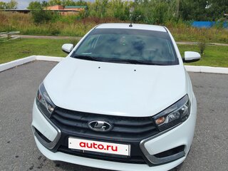2017 Lada (ВАЗ) Vesta I, белый, 820000 рублей, вид 1