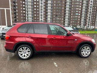 2011 BMW X5 30d II (E70) Рестайлинг, красный, 2700000 рублей, вид 4