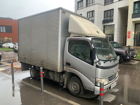 2006 Toyota Toyoace, серый, 1500000 рублей, вид 2