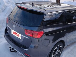 2019 Kia Carnival III, серый, 3450000 рублей, вид 4