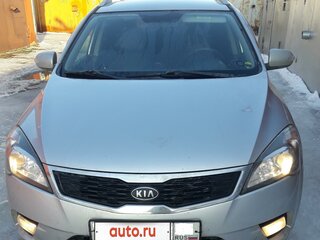 2010 Kia Ceed I Рестайлинг, серебристый, 1150000 рублей, вид 2