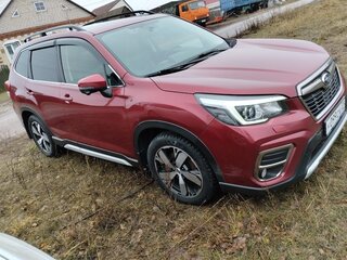 2019 Subaru Forester V, красный, 3000000 рублей, вид 3