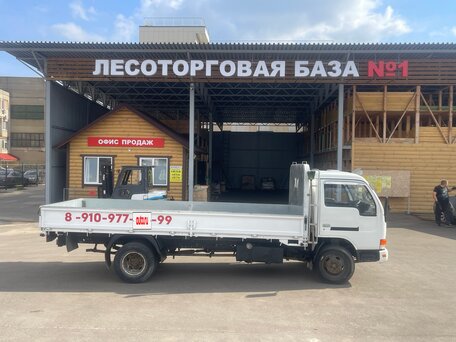 1994 Nissan Atlas, белый, 1500000 рублей, вид 5
