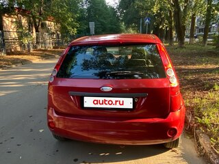 2006 Ford Fiesta Mk5, красный, 300000 рублей, вид 4