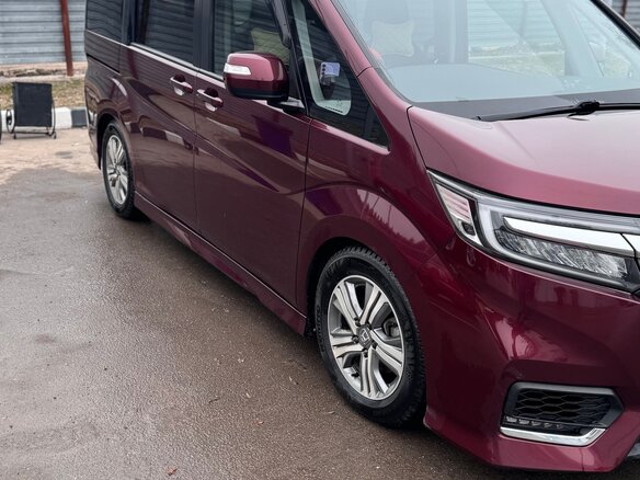 2019 Honda Stepwgn Spada V Рестайлинг, красный, 2880000 рублей - вид 11