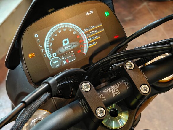 2026 Moto Morini Seiemmezzo SCR, зелёный, 744900 рублей - вид 5