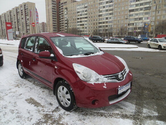 2012 Nissan Note I Рестайлинг, красный - вид 1