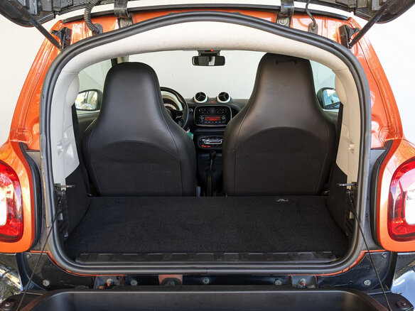2018 Smart Fortwo III, чёрный, 1150000 рублей - вид 15
