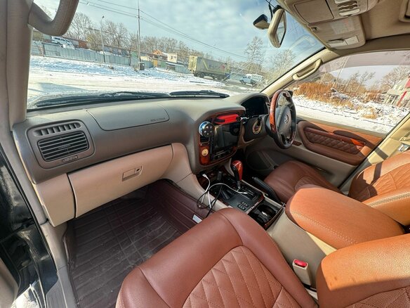 2000 Toyota Land Cruiser 100 Series, чёрный, 2200000 рублей - вид 13