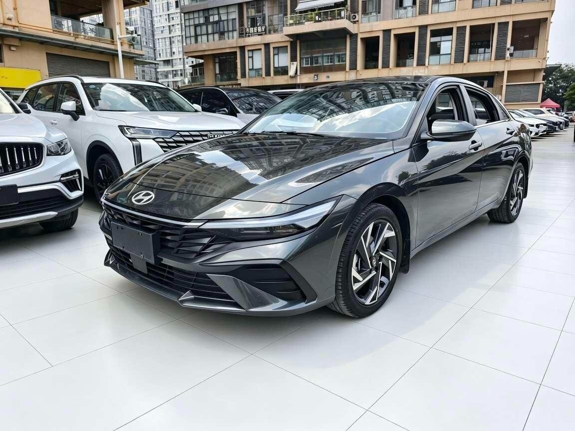 Открыть фотографии: Hyundai Elantra VII (CN7) Рестайлинг