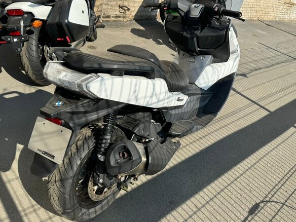 2018 BMW C 400 GT, белый, 1250000 рублей - вид 15